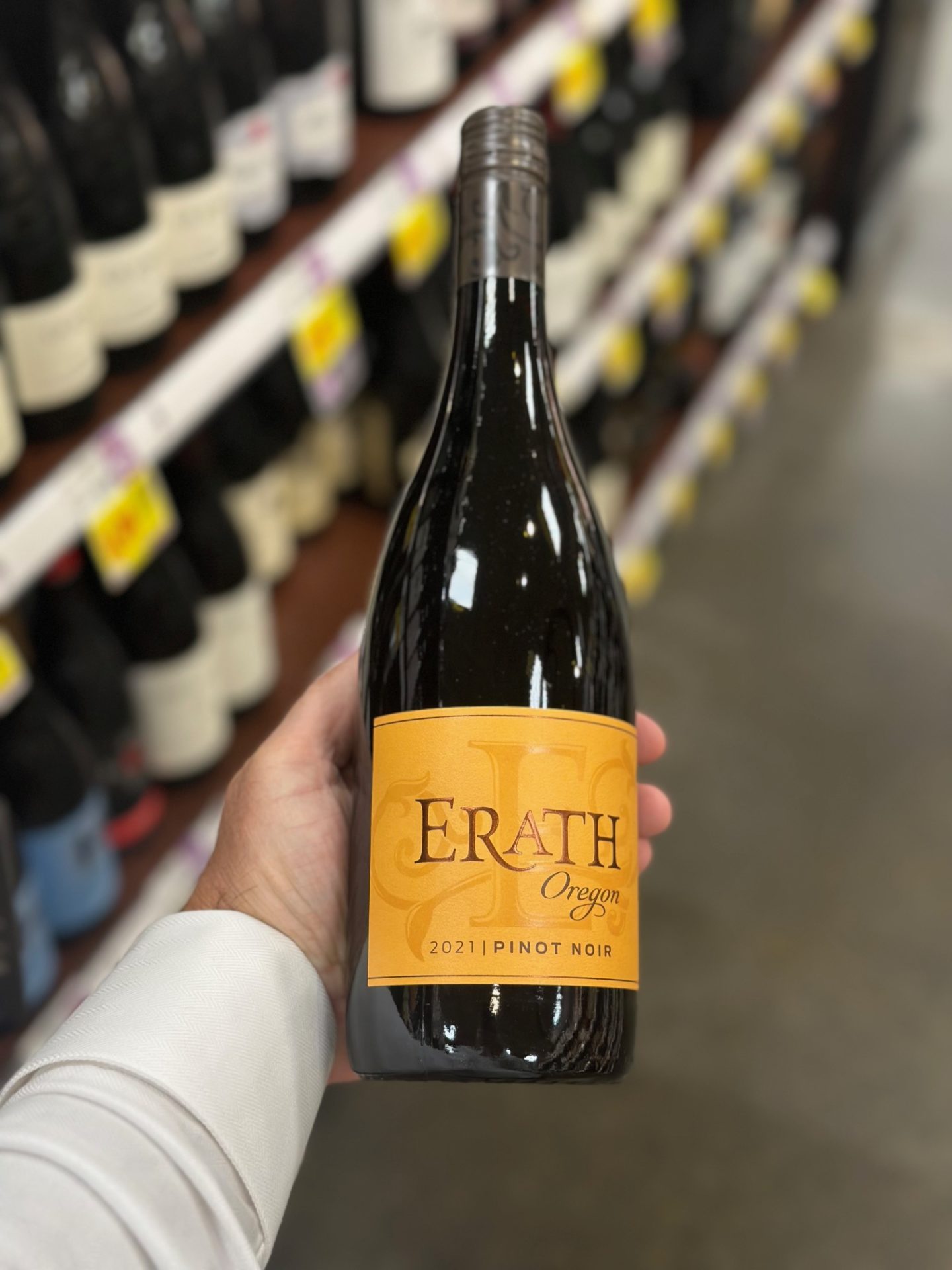 Erath Pinot Noir Wine Review